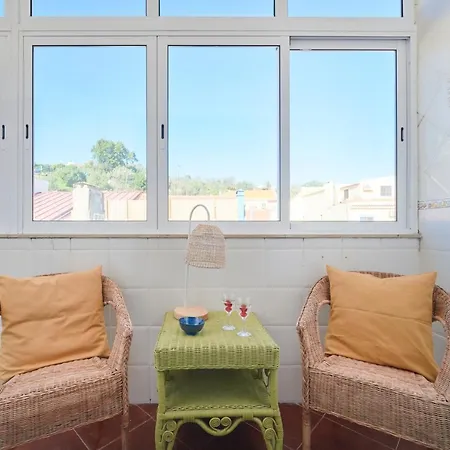 Central & Sunny 2Br Apt Near Beach, By Timecooler Setubal Exterior photo