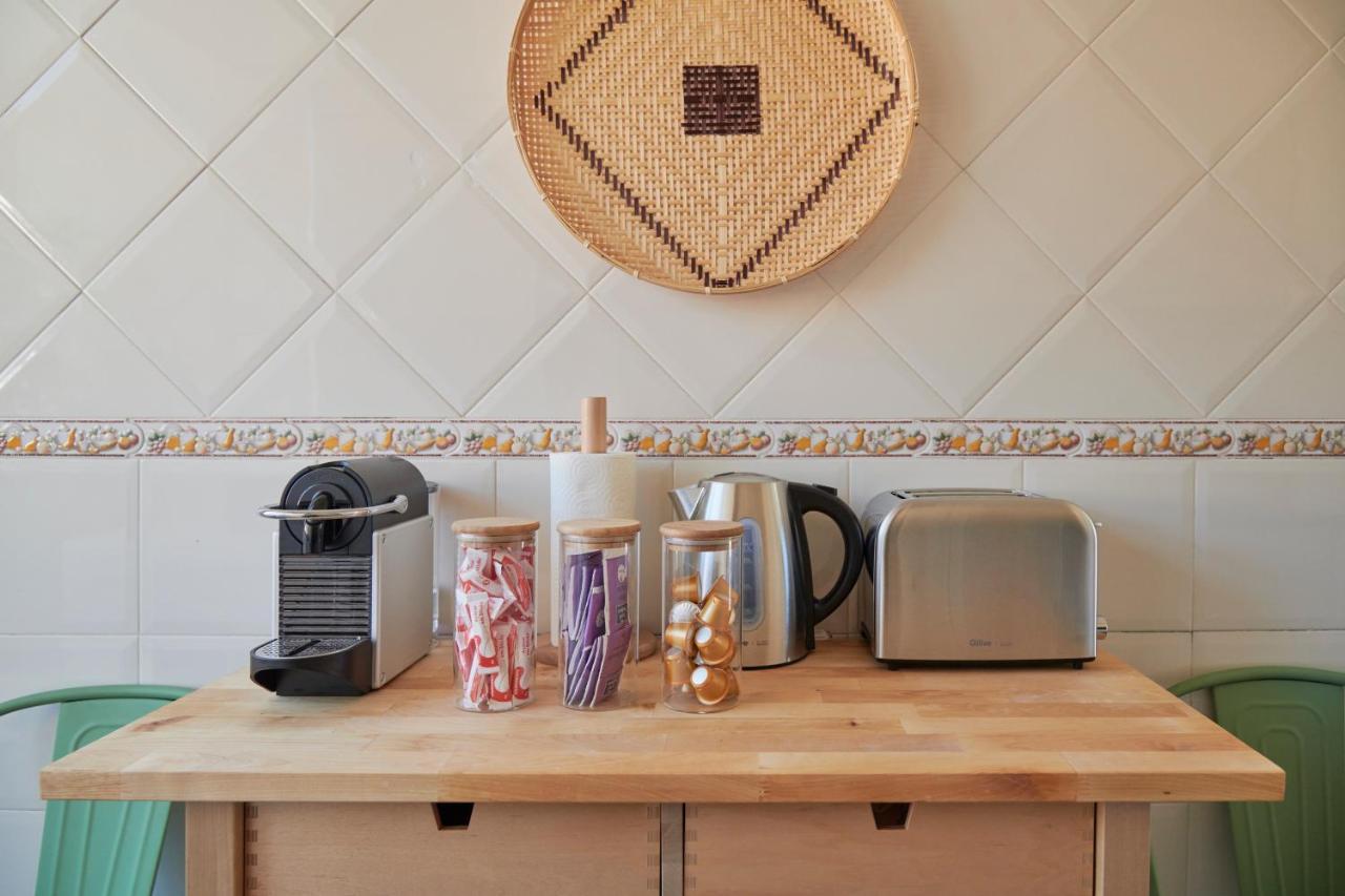 & Sunny 2br Near Beach, By Timecooler Apartment